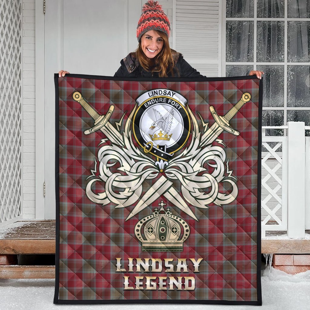 Lindsay Weathered Tartan Crest Legend Gold Royal Premium Quilt