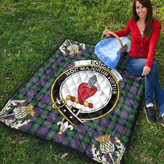 Logan Ancient Tartan Crest Premium Quilt - Gold Thistle Style