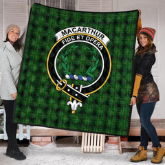 MacArthur Highland Tartan Crest Quilt