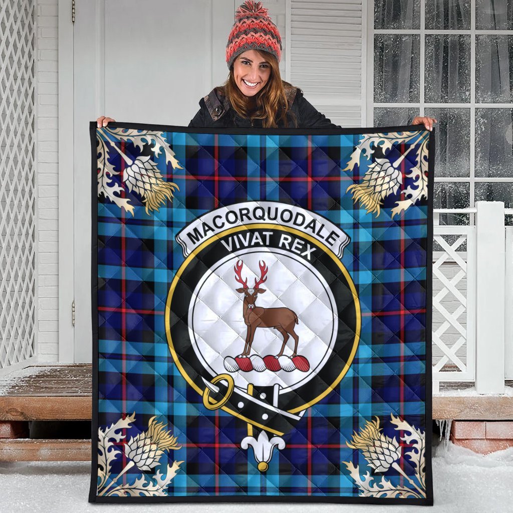 MacCorquodale Tartan Crest Premium Quilt - Gold Thistle Style