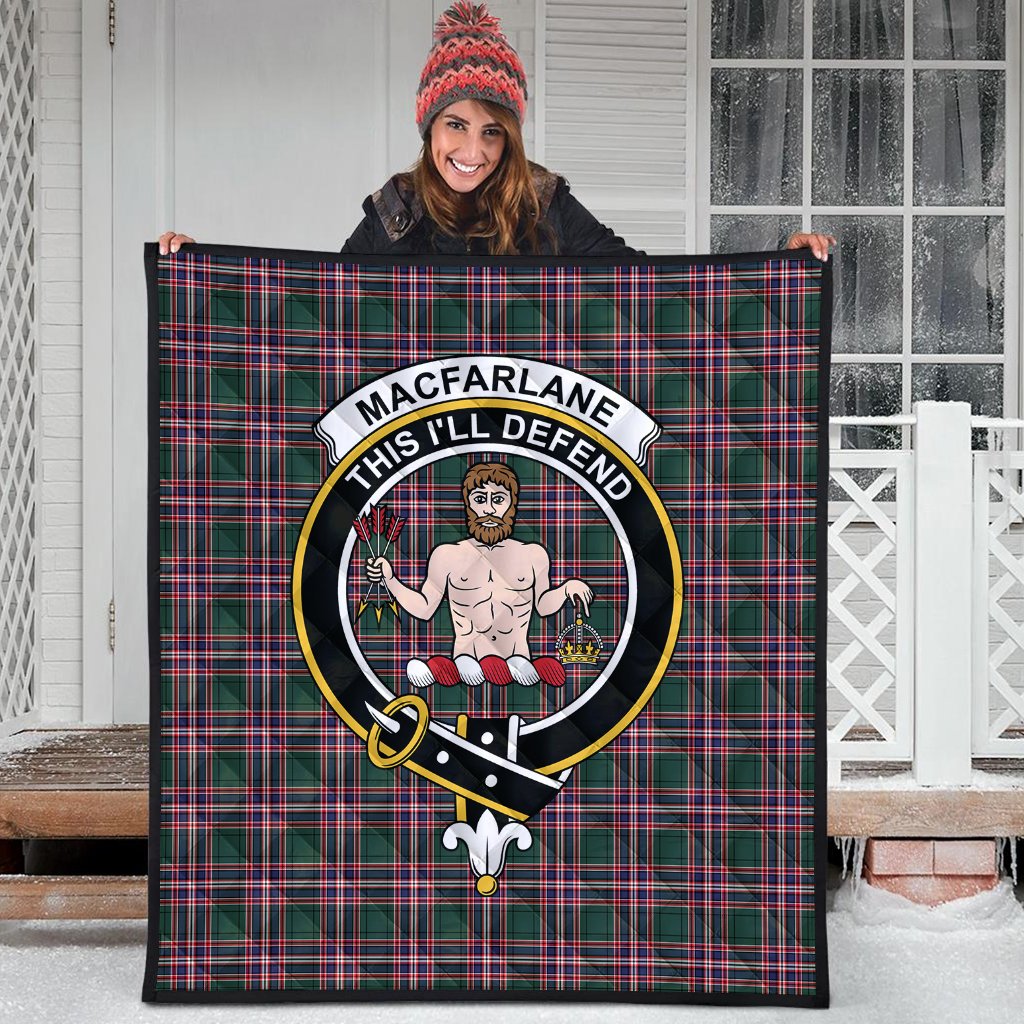 MacFarlane Hunting Modern Tartan Crest Quilt