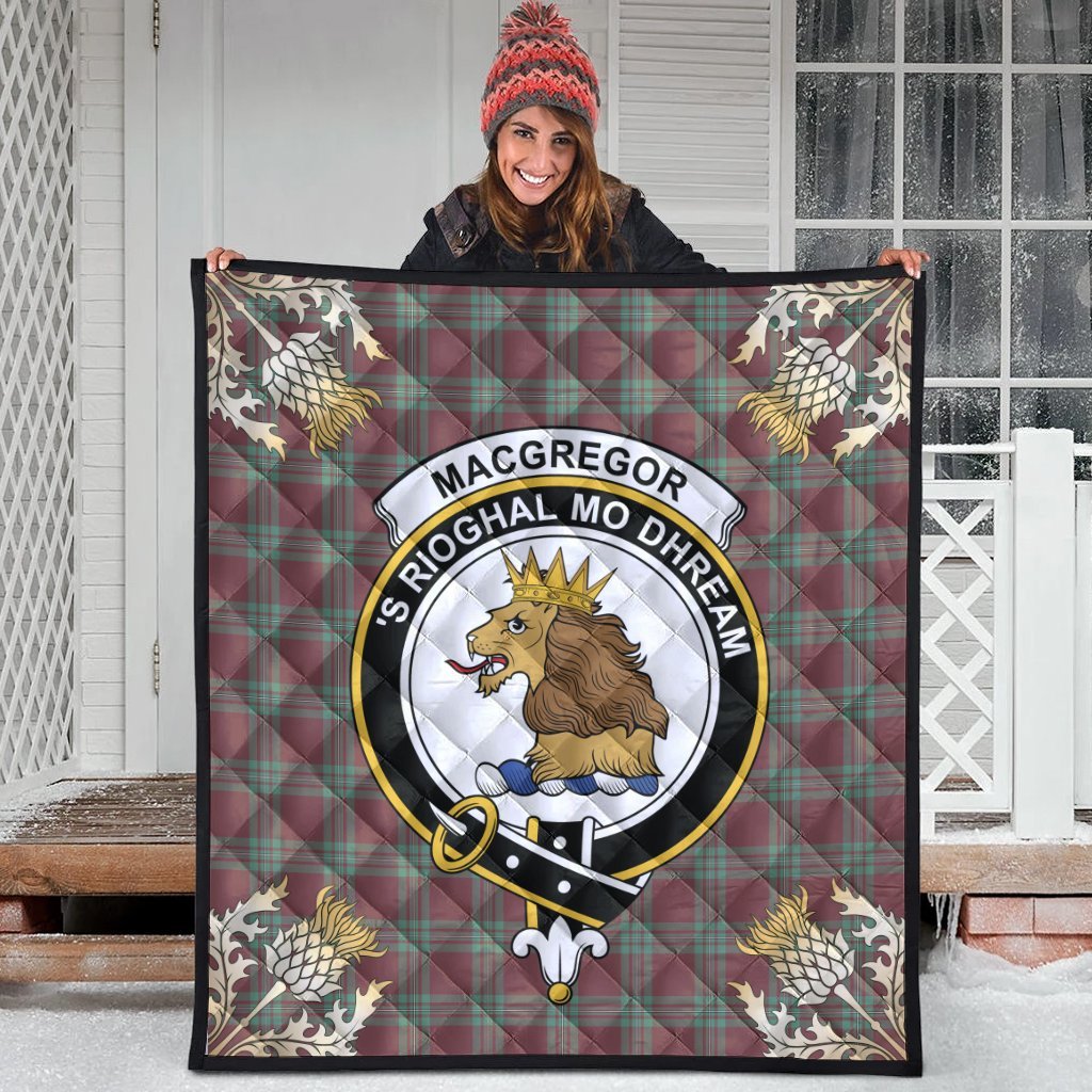 MacGregor Hunting Ancient Tartan Crest Premium Quilt - Gold Thistle Style