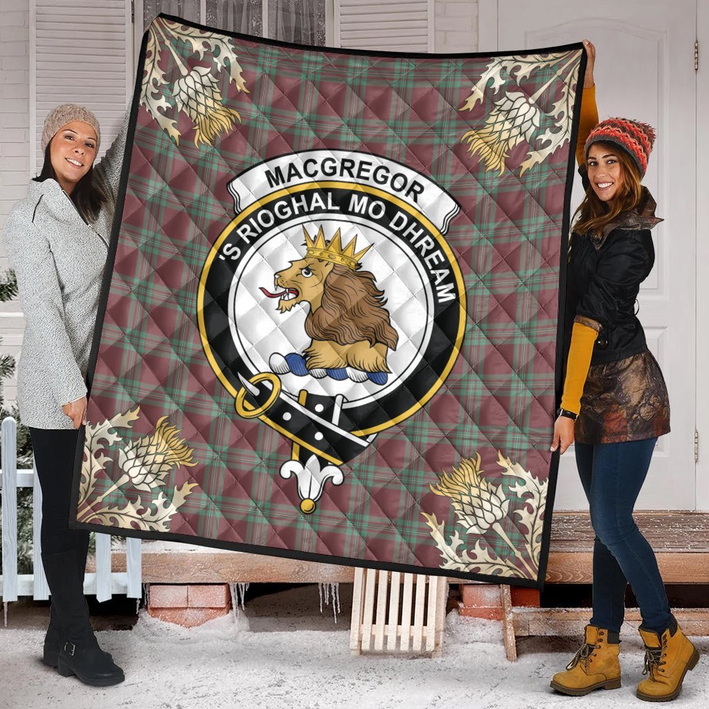 MacGregor Hunting Ancient Tartan Crest Premium Quilt - Gold Thistle Style