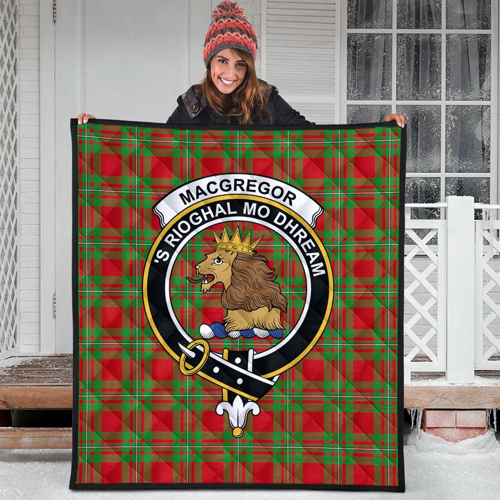 MacGregor Modern Tartan Crest Quilt