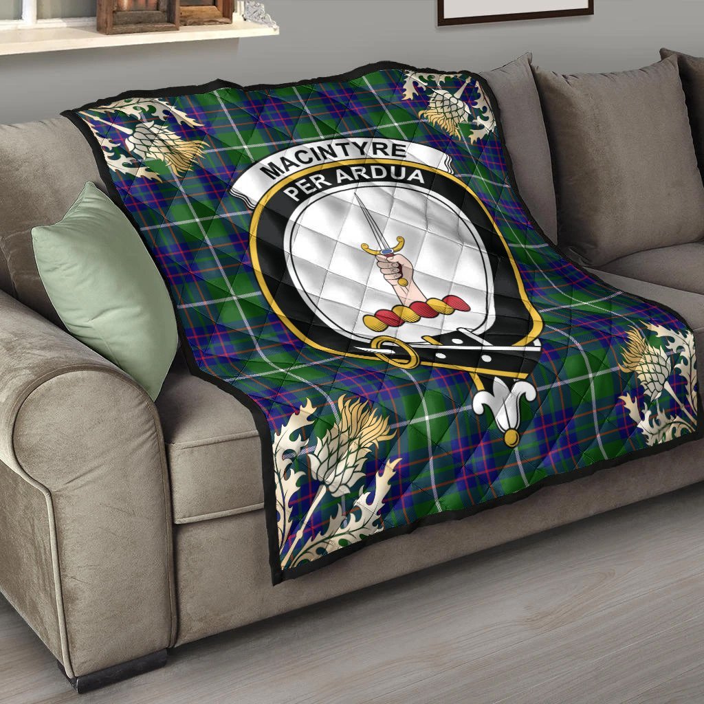 MacIntyre Hunting Modern Tartan Crest Premium Quilt - Gold Thistle Style