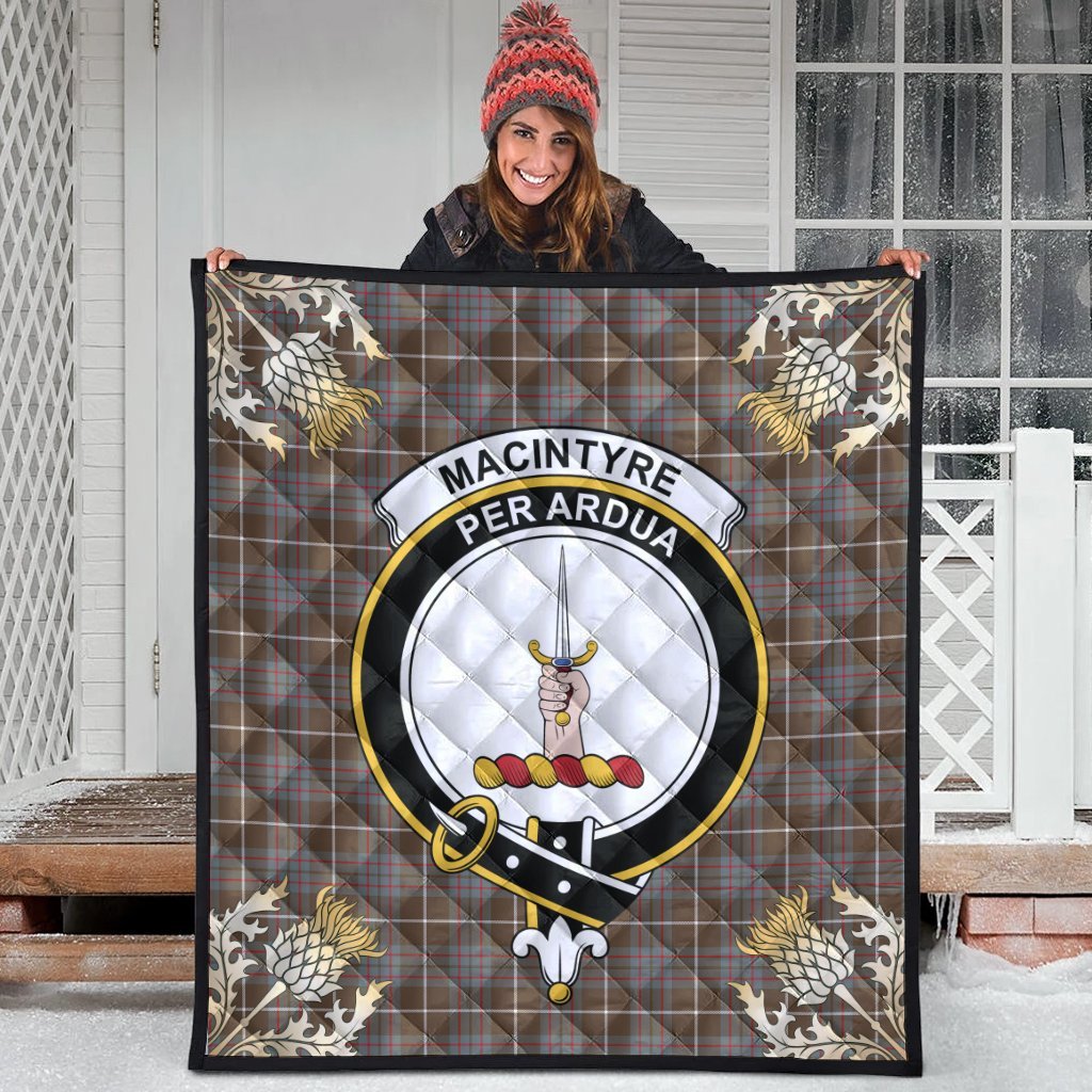 MacIntyre Hunting Weathered Tartan Crest Premium Quilt - Gold Thistle Style