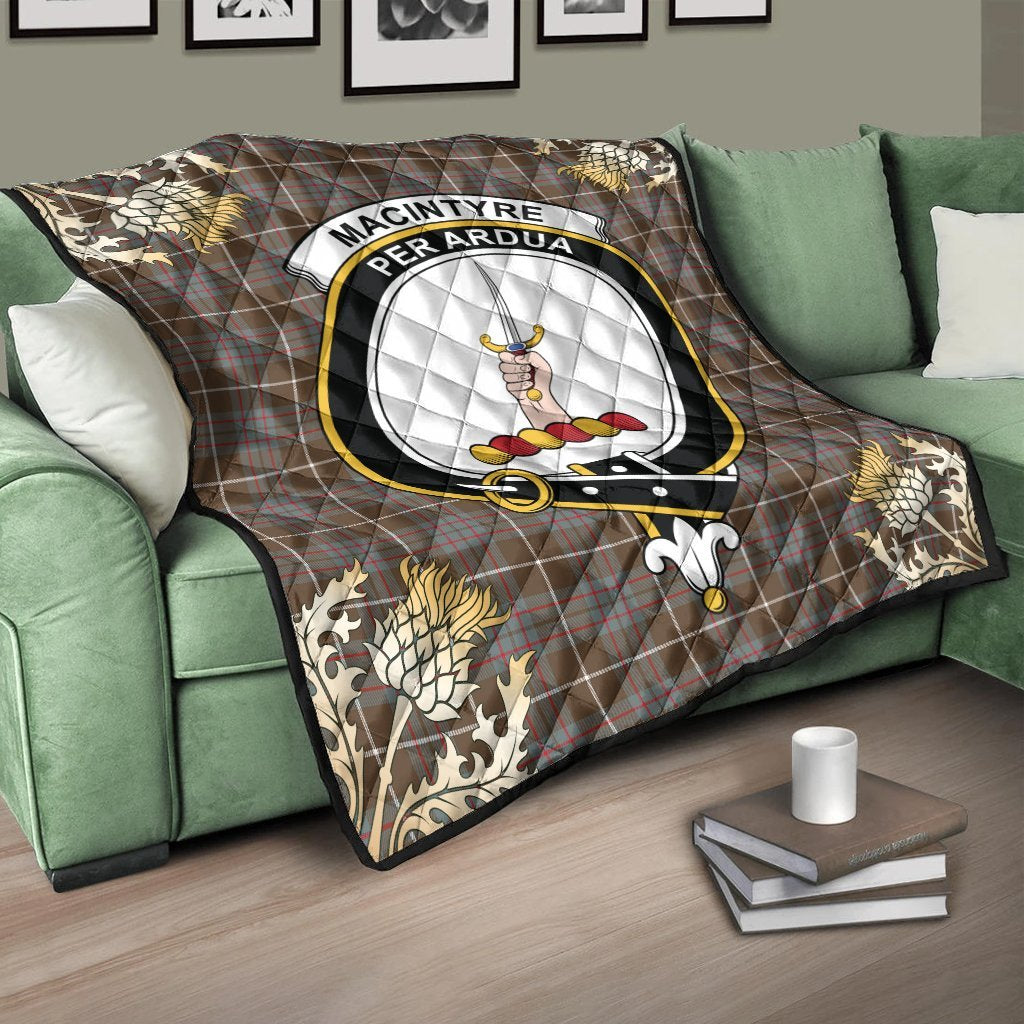 MacIntyre Hunting Weathered Tartan Crest Premium Quilt - Gold Thistle Style