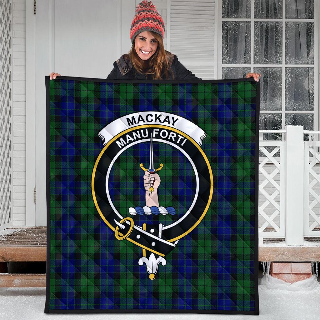 MacKay Logan Tartan Crest Quilt