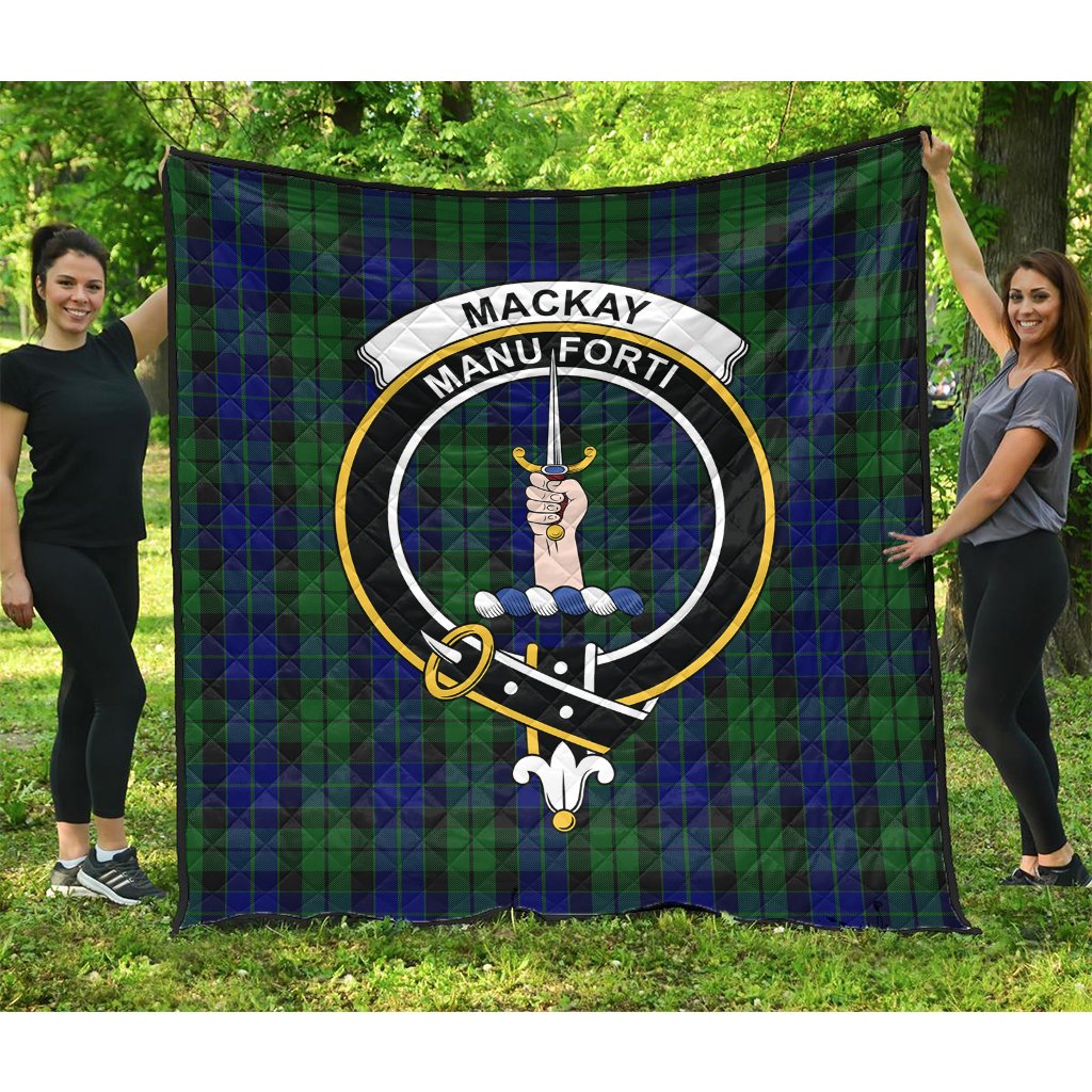 MacKay Logan Tartan Crest Quilt