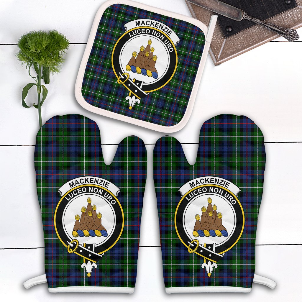 MacKenzie Modern Tartan Crest Oven Mitt And Pot Holder (2 Oven Mitts + 1 Pot Holder)