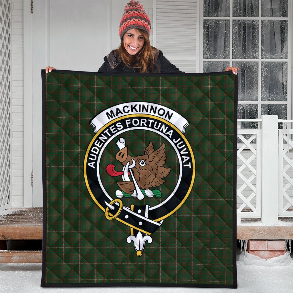 MacKinnon Hunting Tartan Crest Quilt