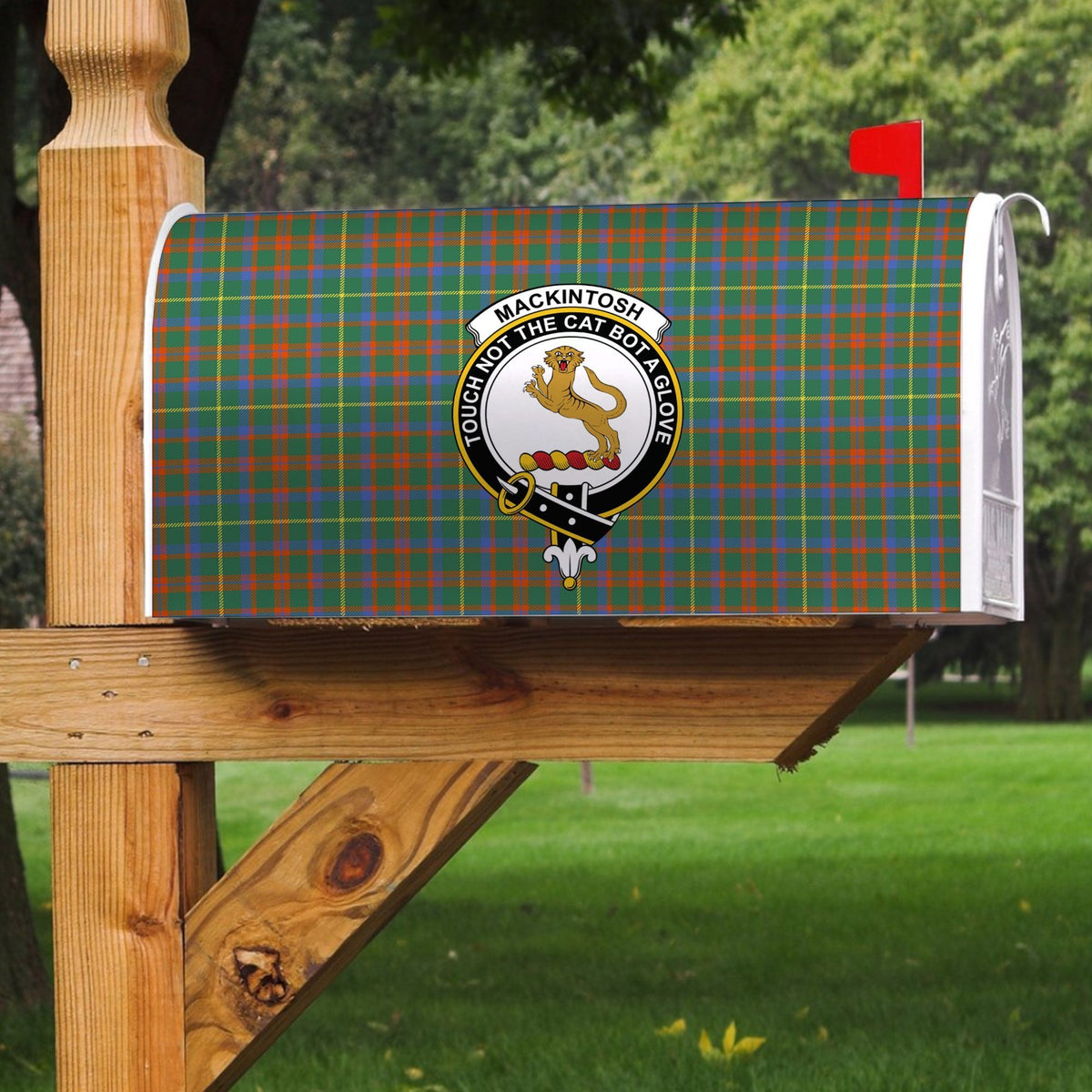 MacKintosh Hunting Ancient Tartan Crest Mailbox