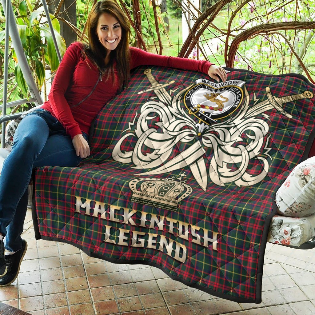 MacKintosh Hunting Modern Tartan Crest Legend Gold Royal Premium Quilt
