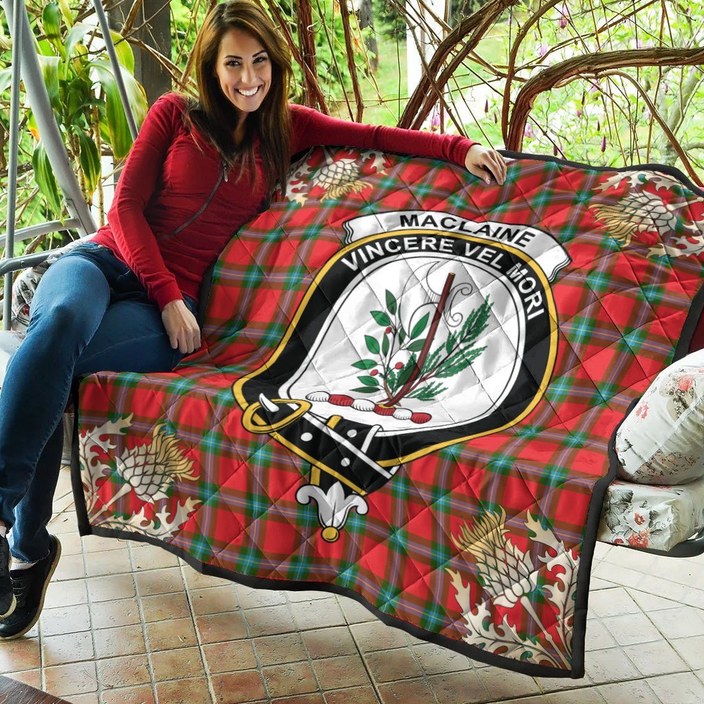 MacLaine of Loch Buie Tartan Crest Premium Quilt - Gold Thistle Style