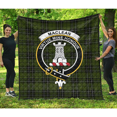 MacLean Hunting Tartan Crest Quilt