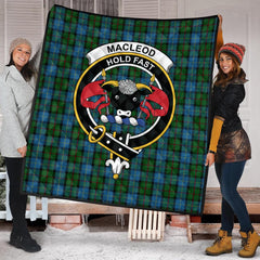 MacLeod of Assynt Tartan Crest Quilt