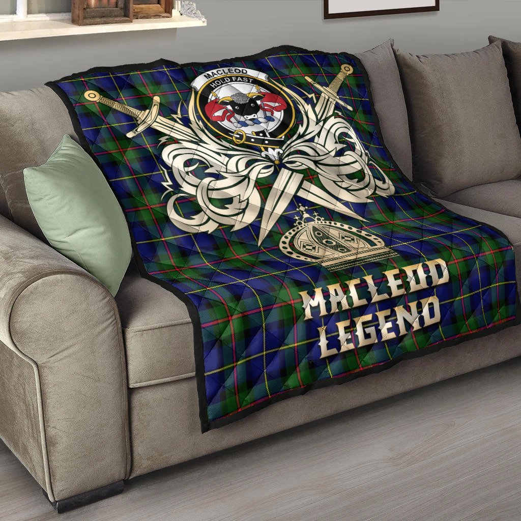 MacLeod of Harris Modern Tartan Crest Legend Gold Royal Premium Quilt
