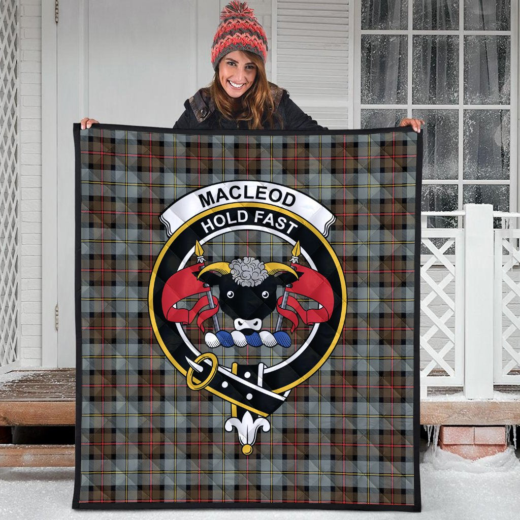 MacLeod of Harris Weathered Tartan Crest Quilt
