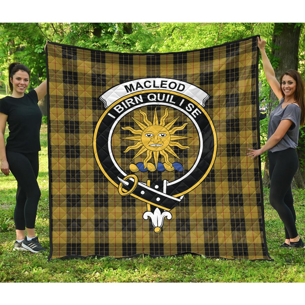 MacLeod of Lewis Vestiarium Scoticum Tartan Crest Quilt
