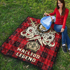 MacLeod of Raasay Tartan Crest Legend Gold Royal Premium Quilt