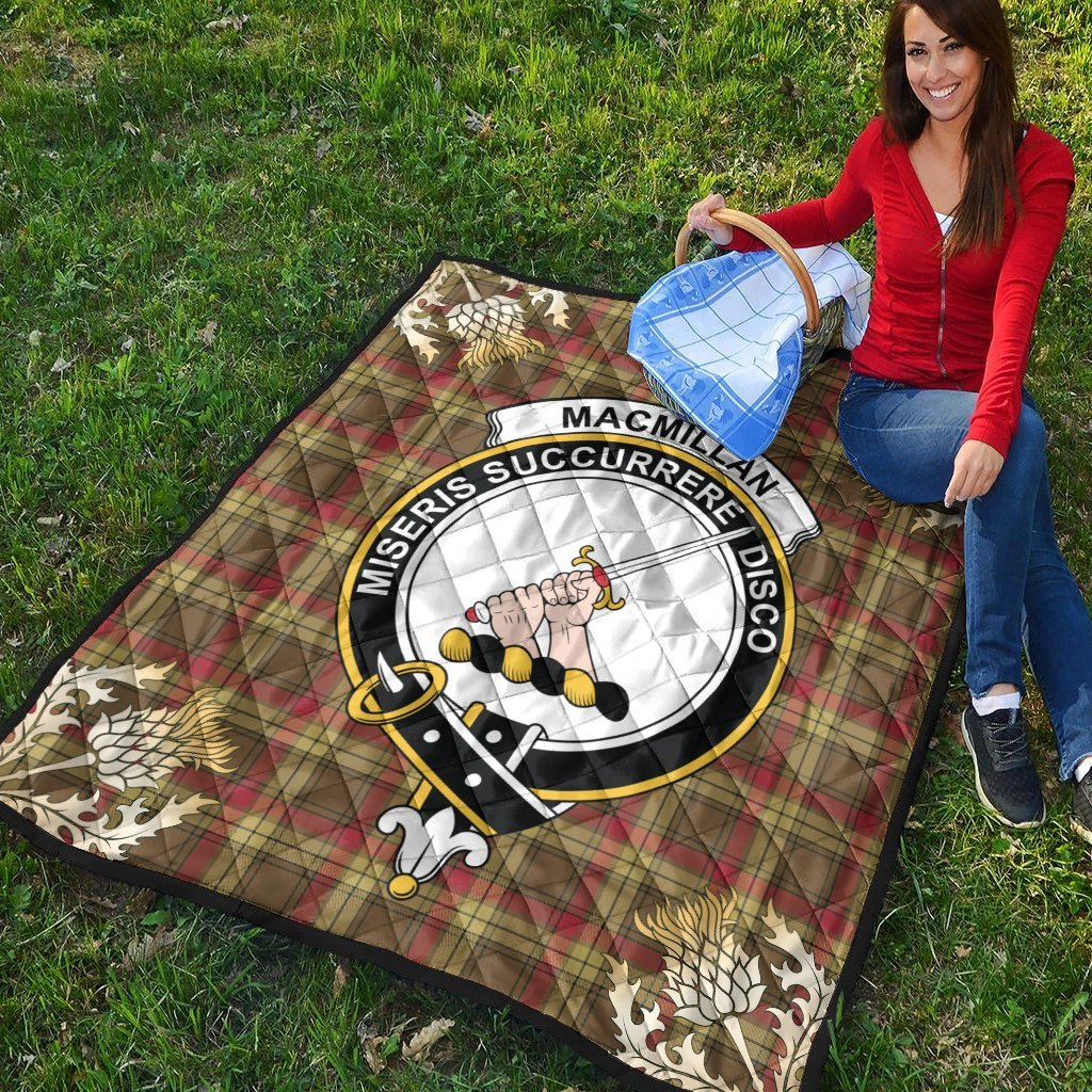 MacMillan Old Weathered Tartan Crest Premium Quilt - Gold Thistle Style