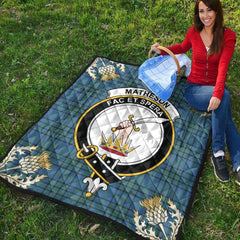 Matheson Hunting Ancient Tartan Crest Premium Quilt - Gold Thistle Style