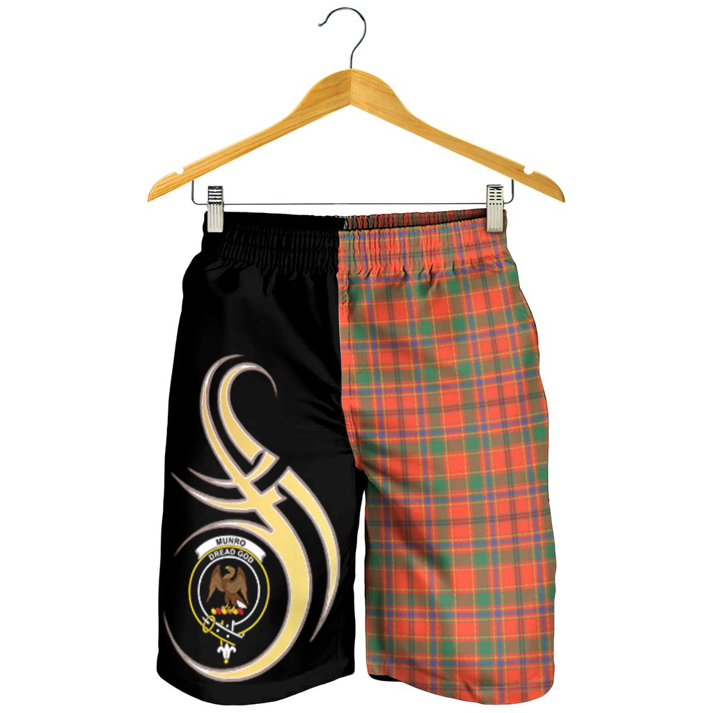 Munro Ancient Tartan Crest Men's Short PM8