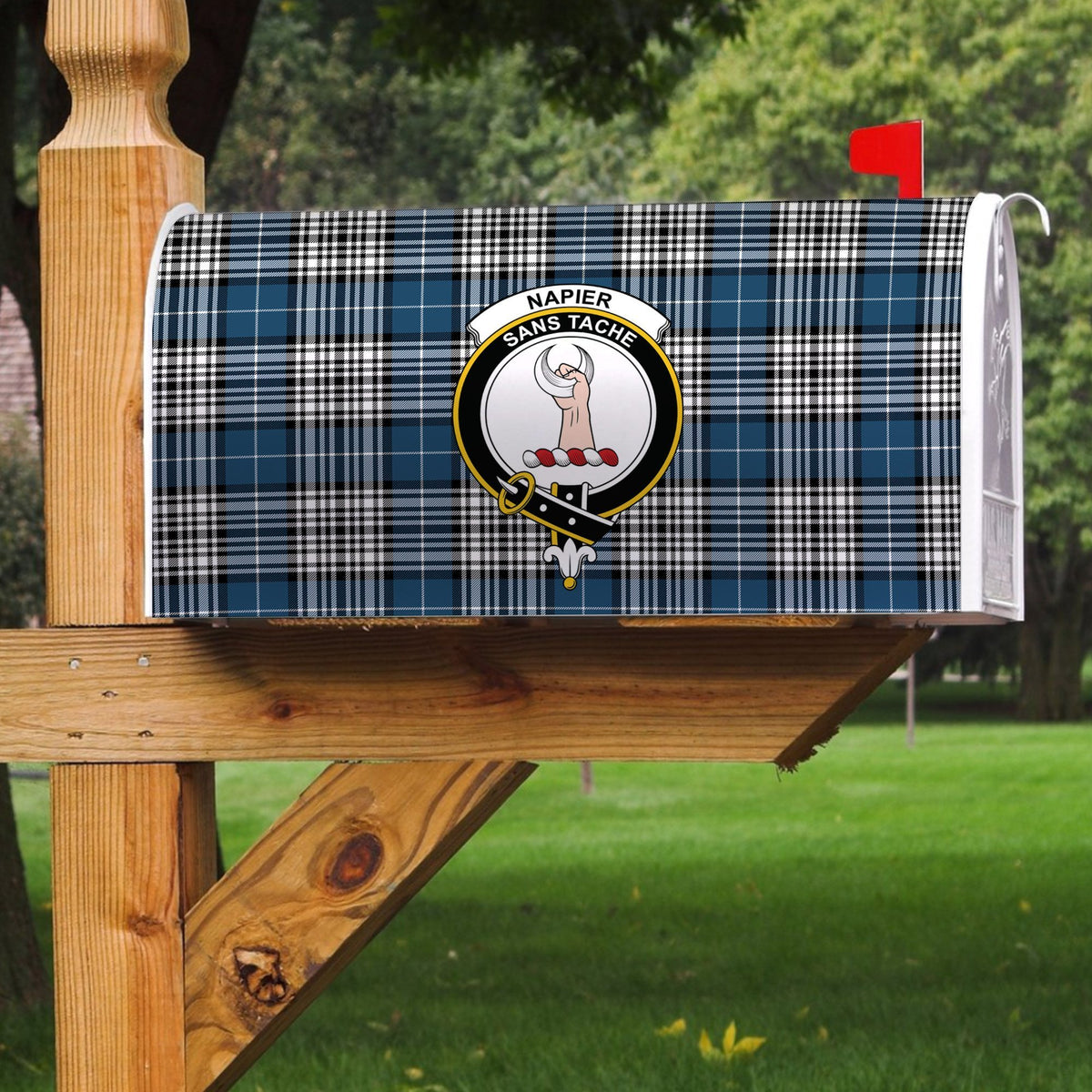 Napier Modern Tartan Crest Mailbox