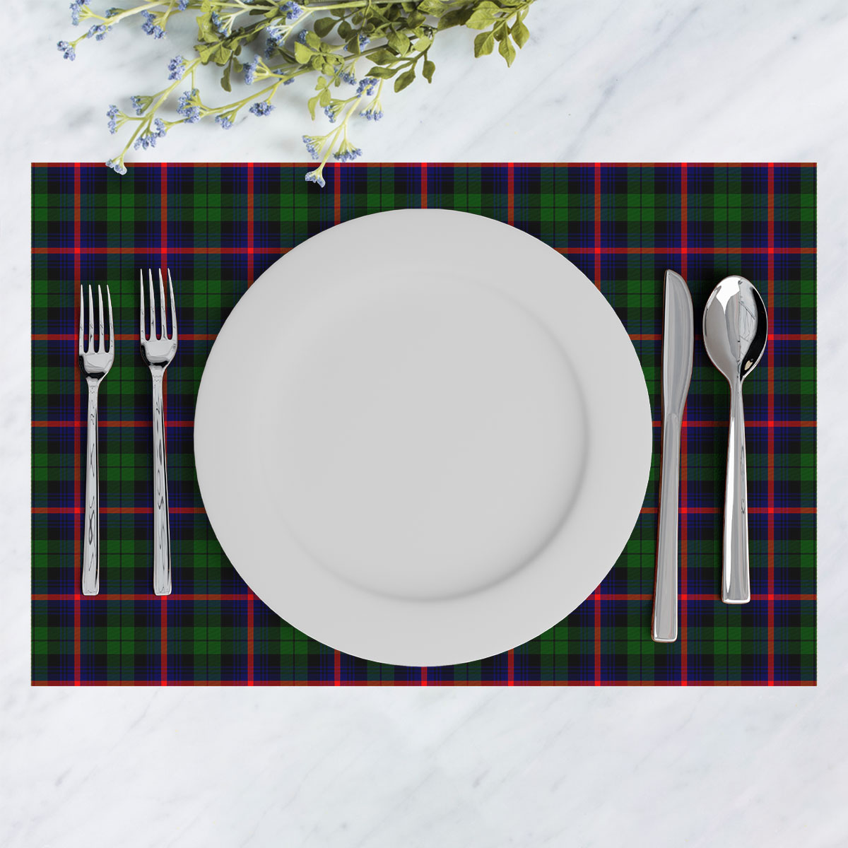 Urquhart Modern Tartan Placemat