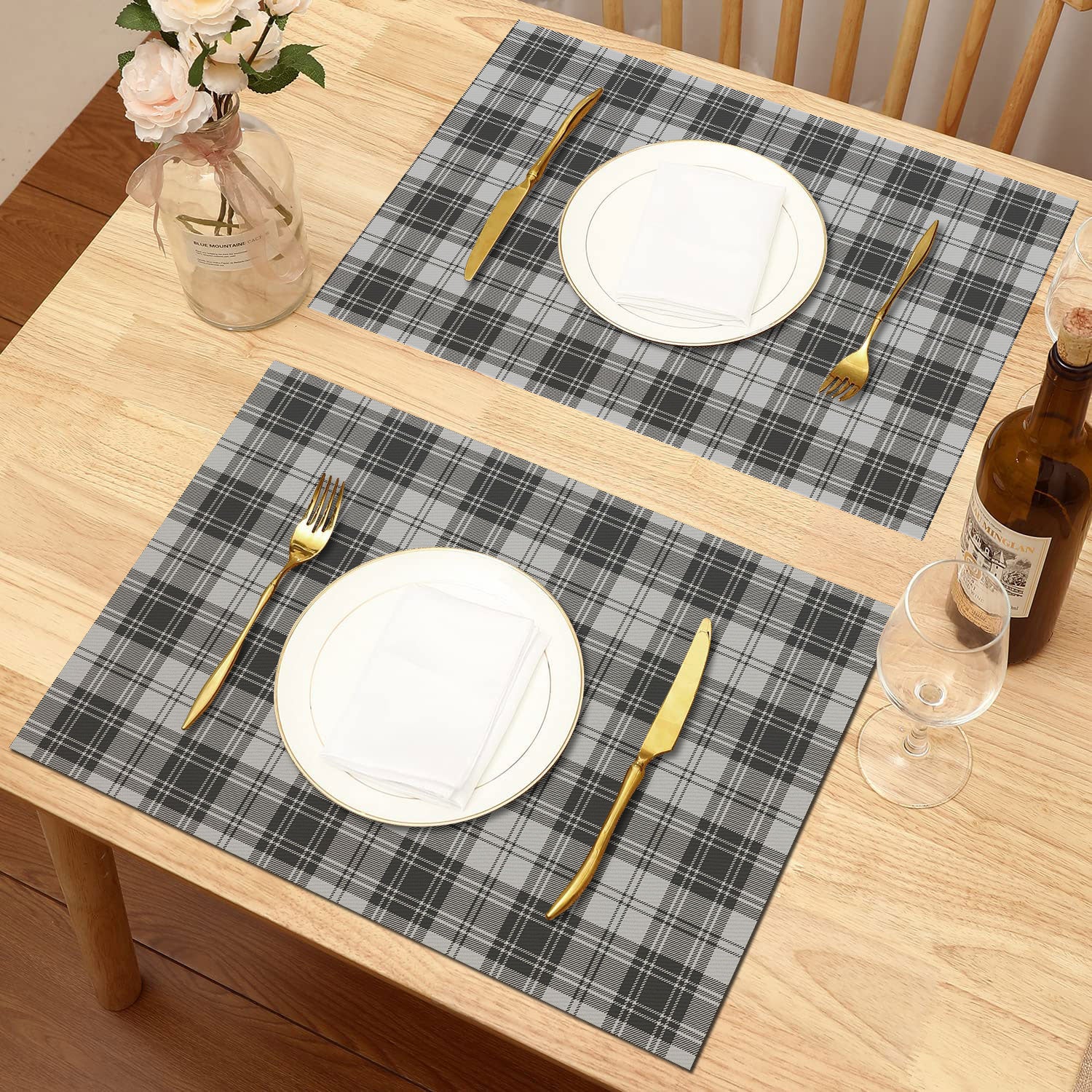 Douglas Grey Modern Tartan Placemat