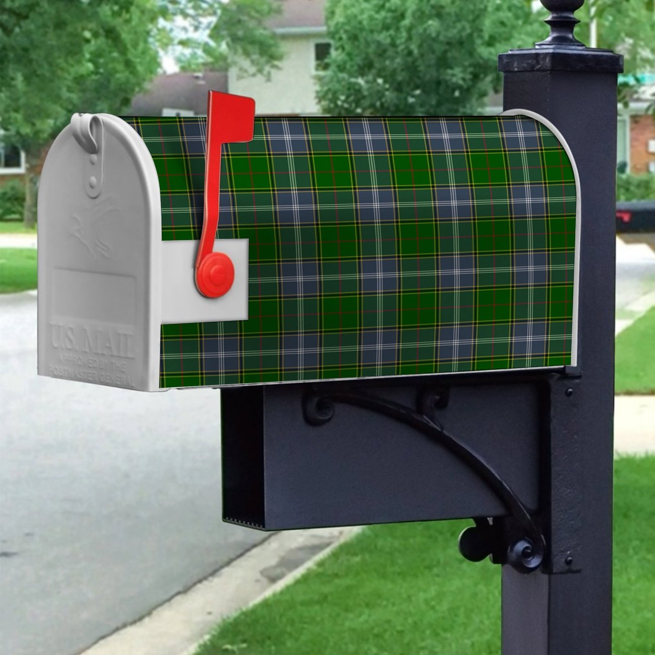 Pringle Tartan Crest Mailbox