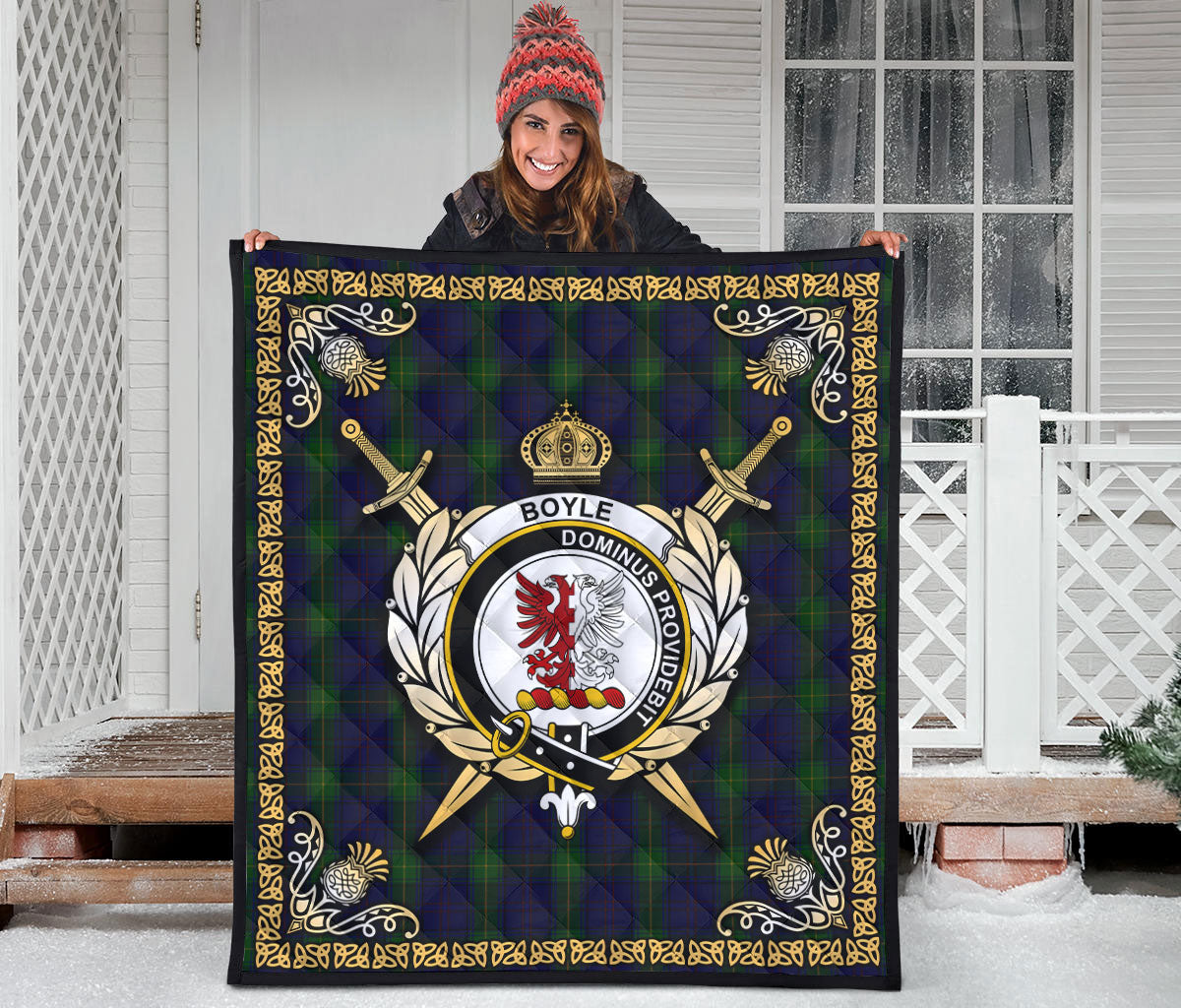 Boyle Tartan Crest Premium Quilt - Celtic Thistle Style