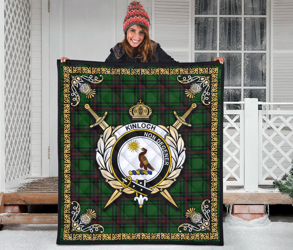 Kinloch Tartan Crest Premium Quilt - Celtic Thistle Style