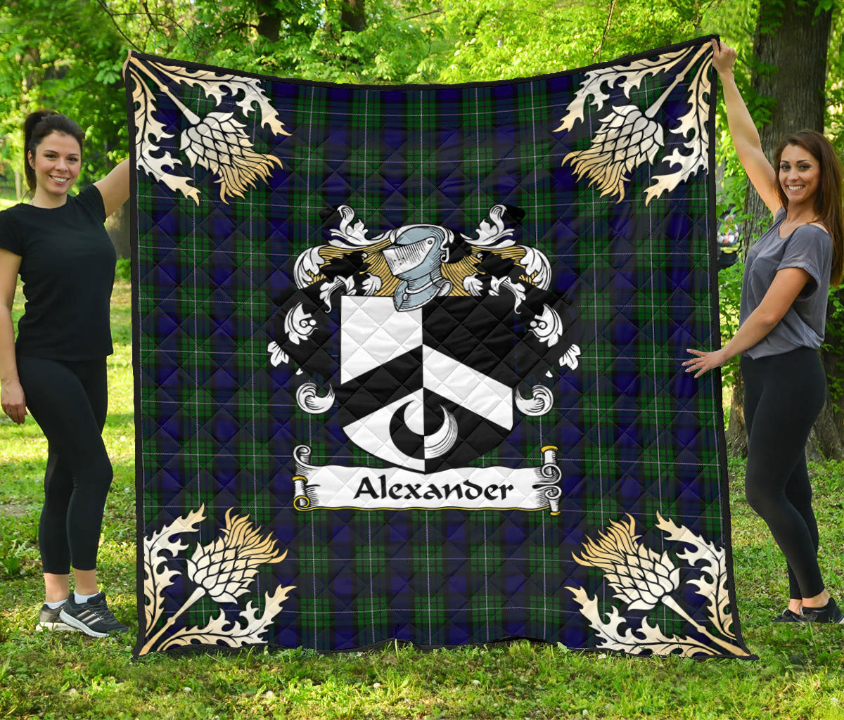 Alexander Tartan Crest Premium Quilt - Gold Thistle Style