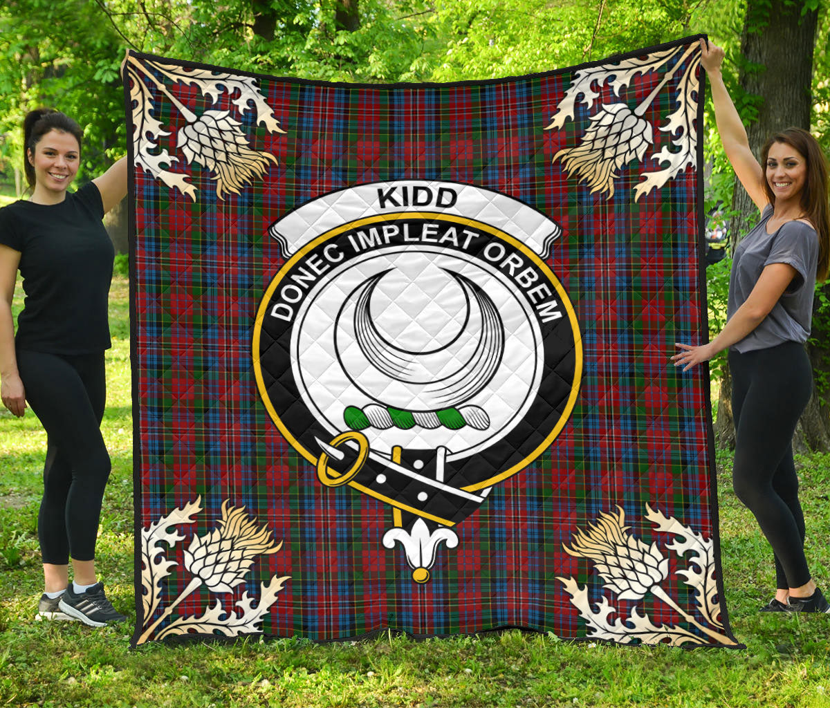 Kidd Tartan Crest Premium Quilt - Gold Thistle Style