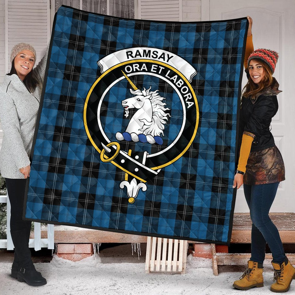 Ramsay Blue Hunting Tartan Crest Quilt