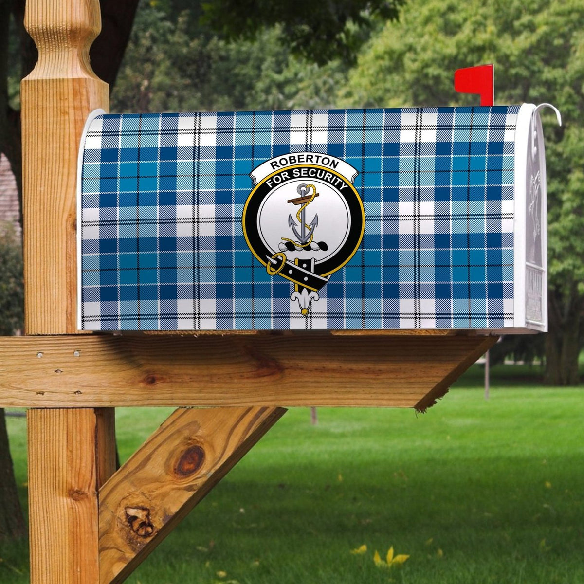 Roberton Tartan Crest Mailbox