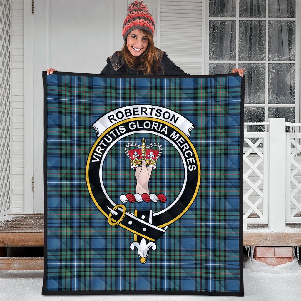 Robertson Hunting Ancient Tartan Crest Quilt