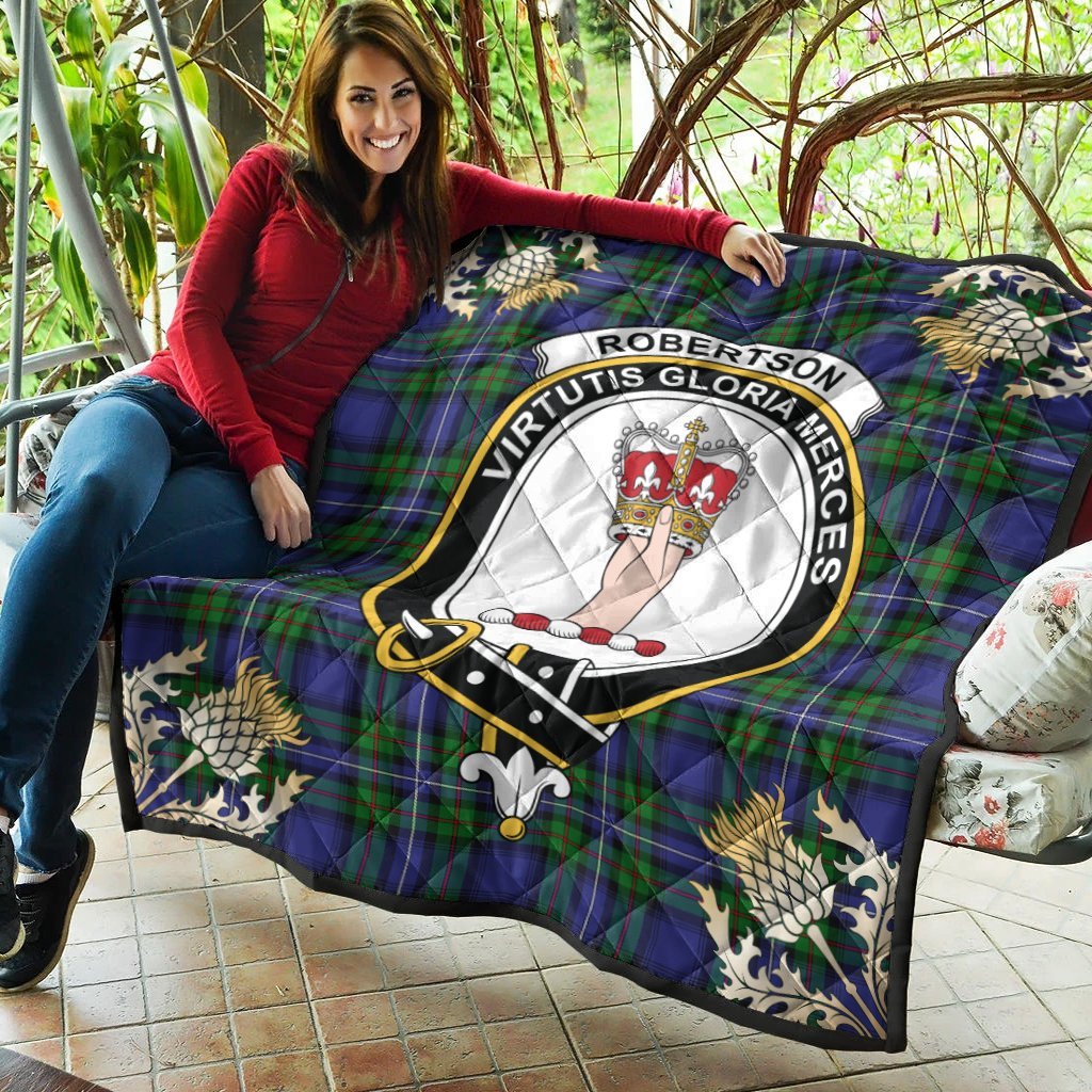 Robertson Hunting Modern Tartan Crest Premium Quilt - Gold Thistle Style