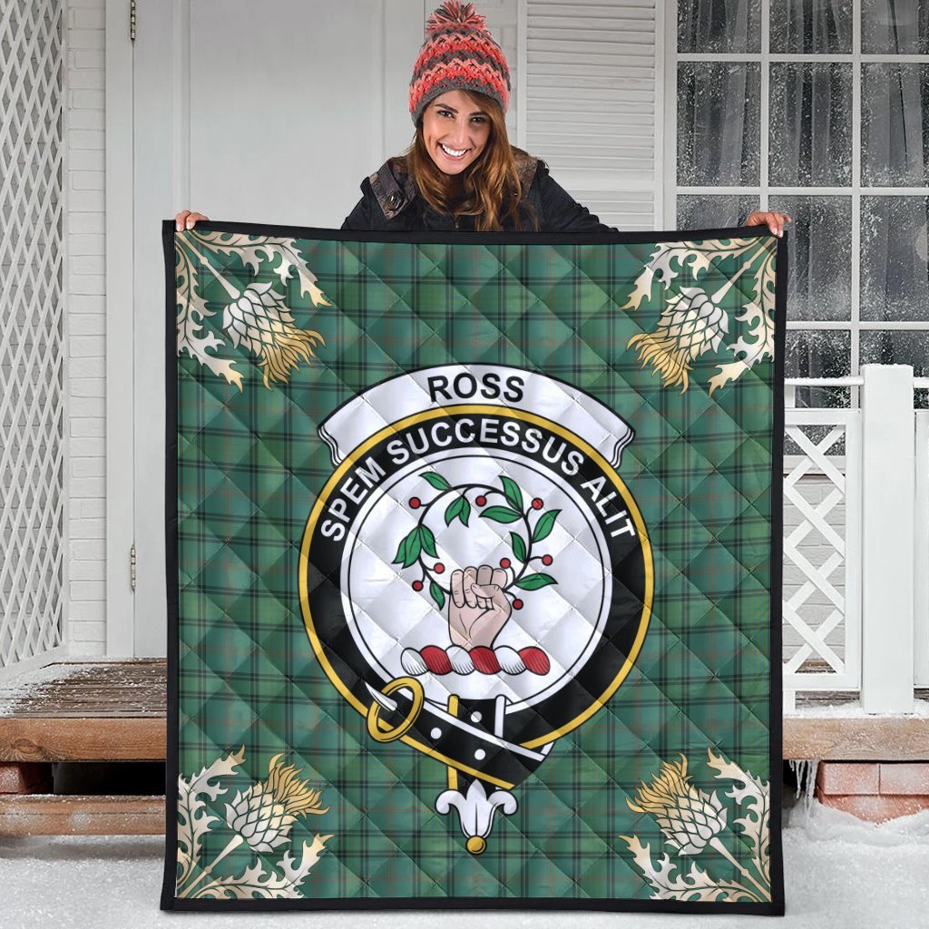 Ross Hunting Ancient Tartan Crest Premium Quilt - Gold Thistle Style