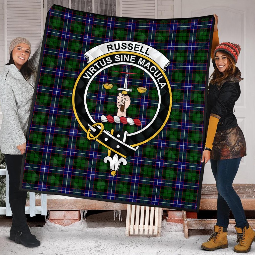 Russell Modern Tartan Crest Quilt