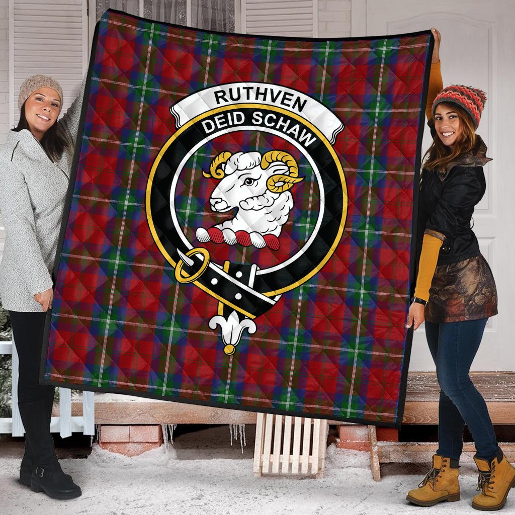 Ruthven V Tartan Crest Quilt