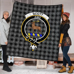 Scott Black and White Tartan Crest Quilt
