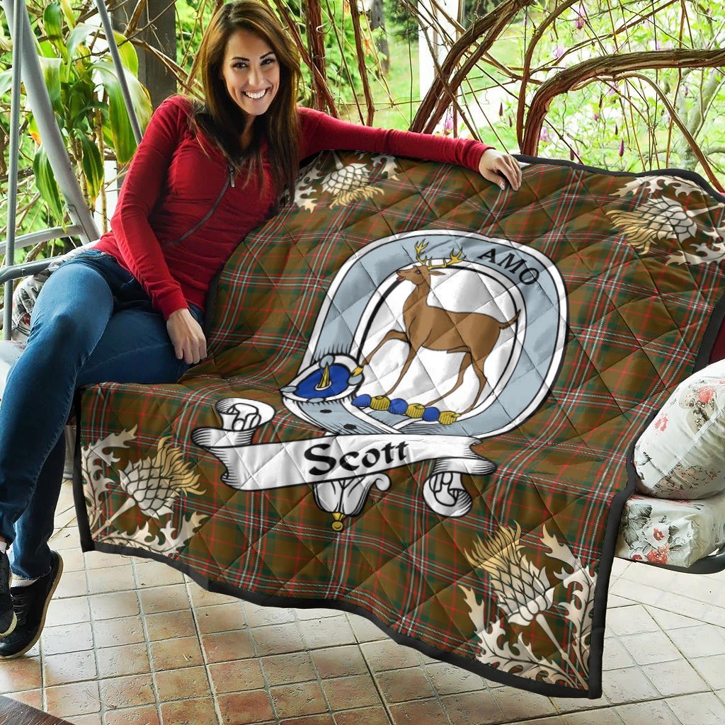 Scott Brown Modern Tartan Crest Premium Quilt - Gold Thistle Style