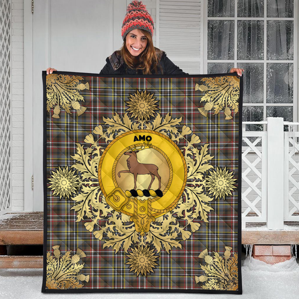 Scott Green Weathered Tartan Crest Premium Quilt - Gold Thistle Style