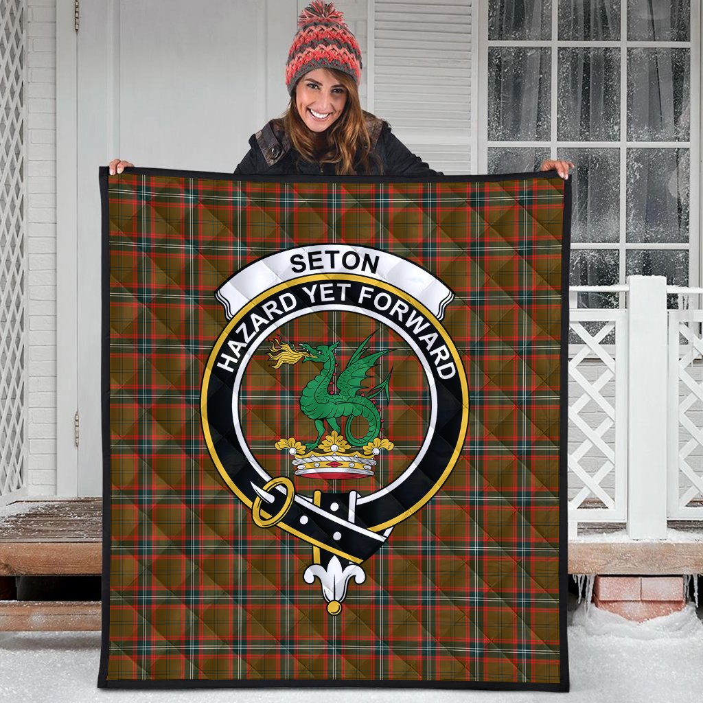 Seton Hunting Modern Tartan Crest Quilt