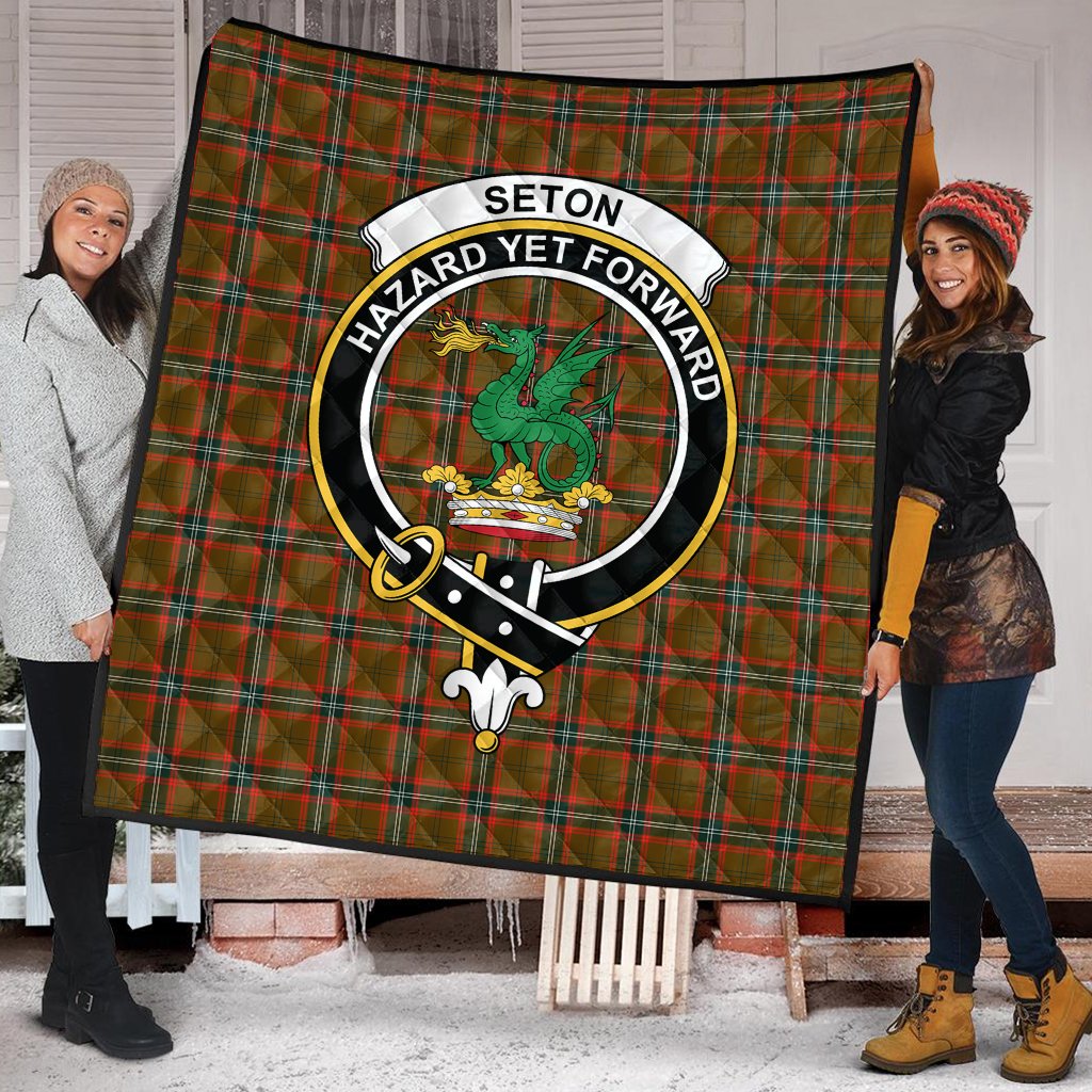 Seton Hunting Modern Tartan Crest Quilt