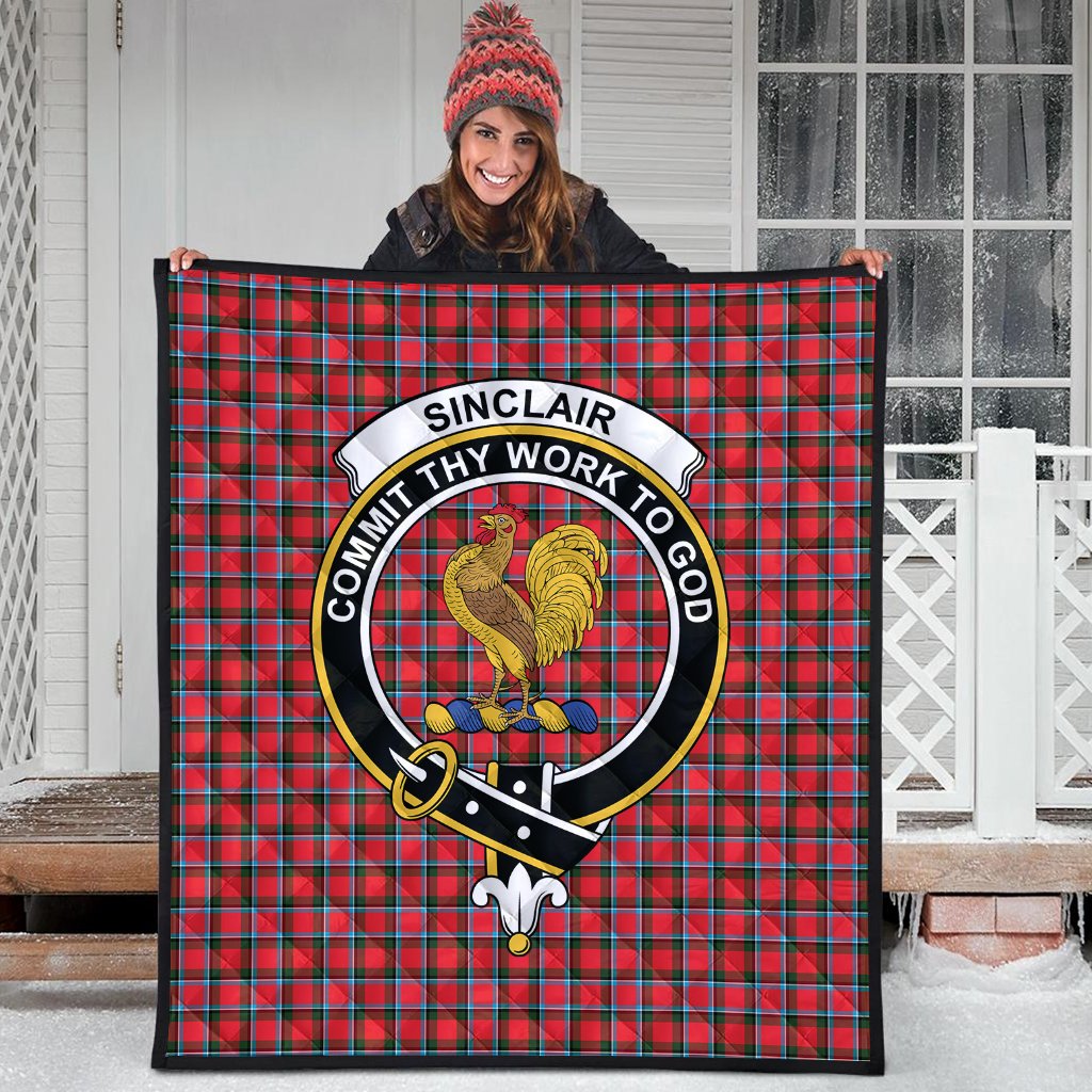 Sinclair Modern Tartan Crest Quilt