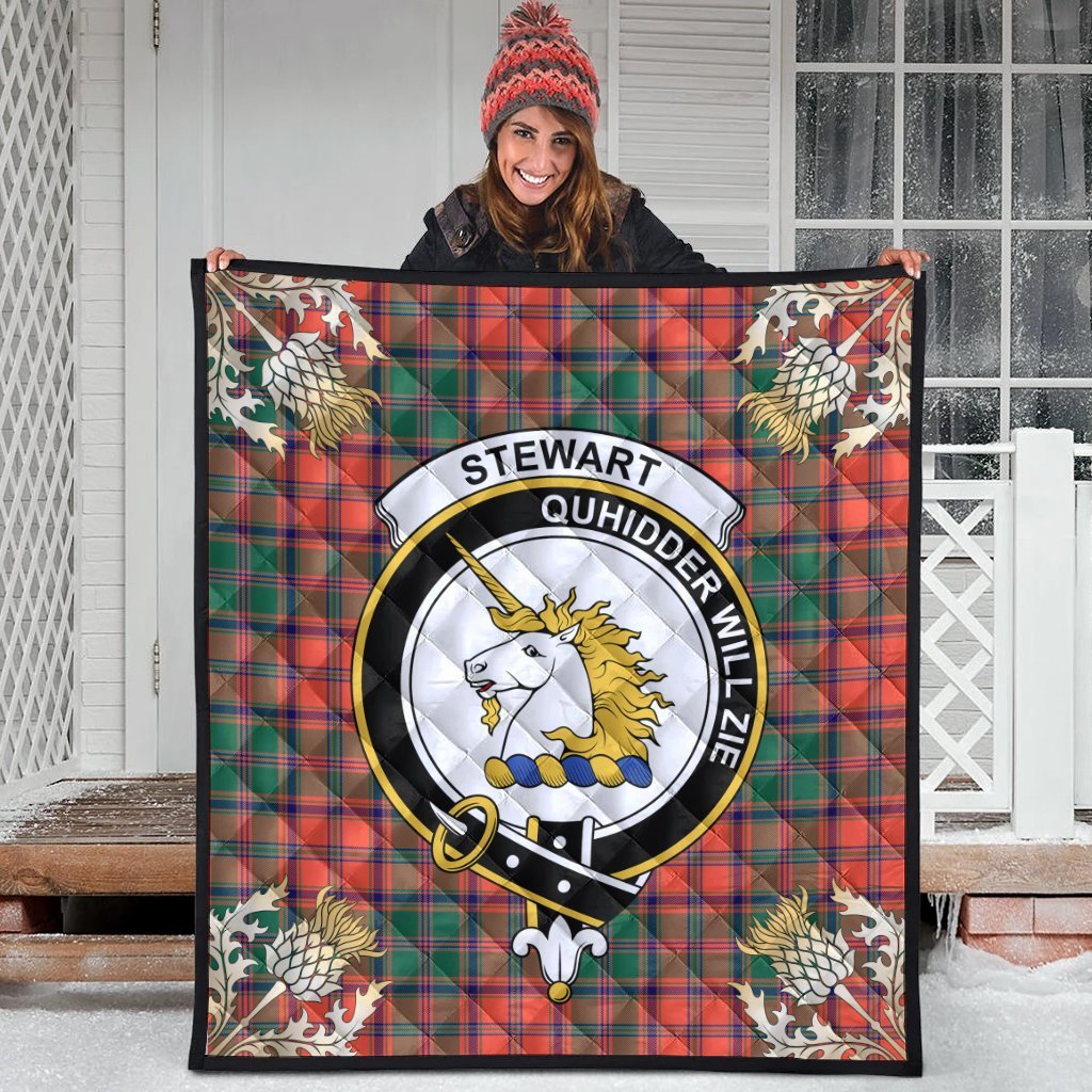 Stewart of Appin Ancient Tartan Crest Premium Quilt - Gold Thistle Style