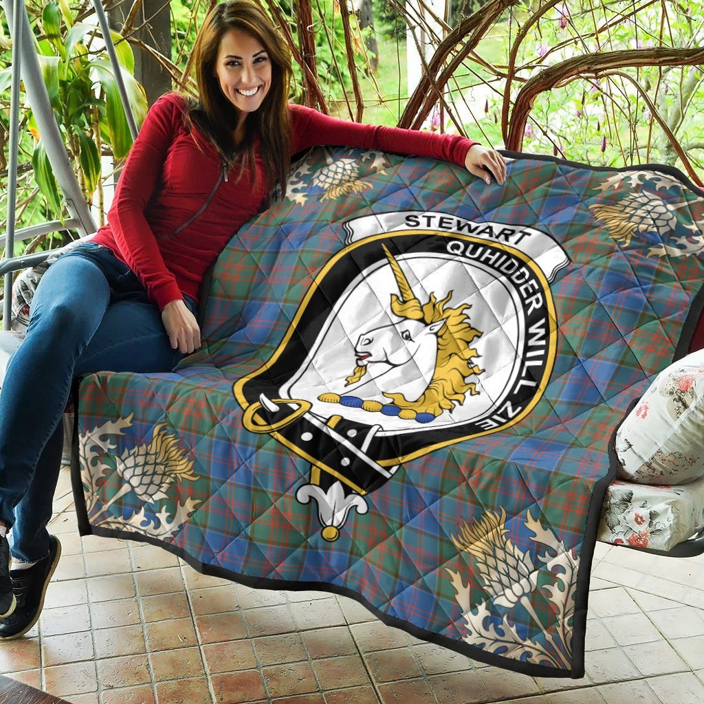 Stewart of Appin Hunting Ancient Tartan Crest Premium Quilt - Gold Thistle Style